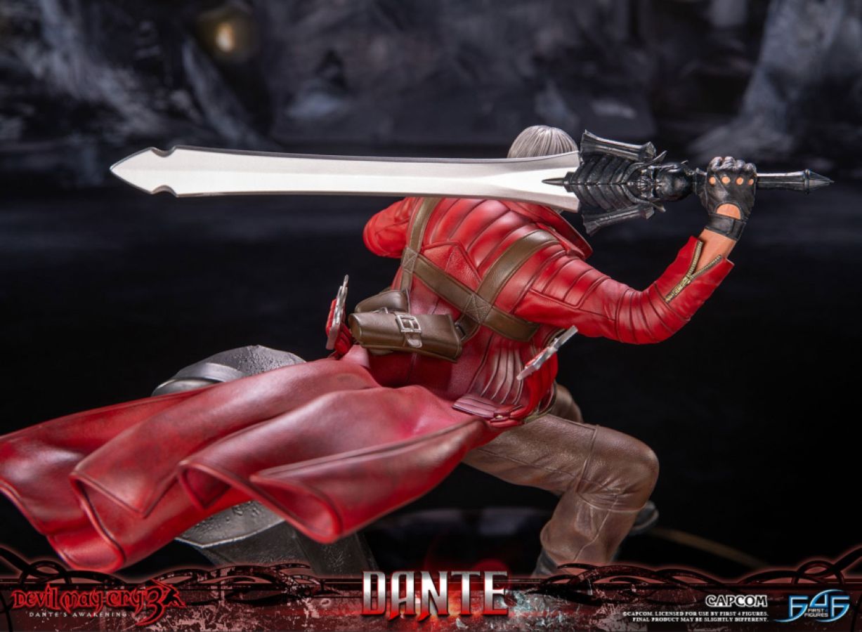 Devil May Cry 3 - Dante Statue