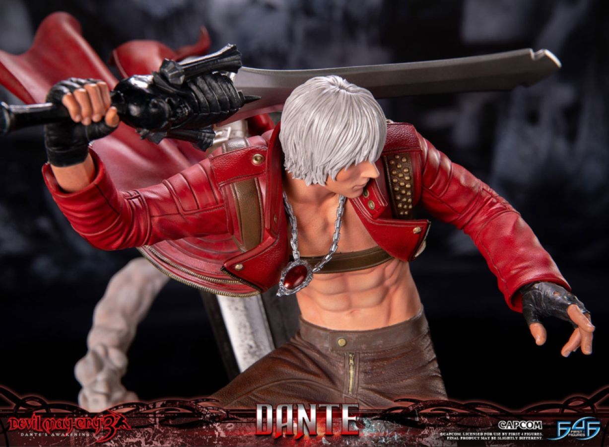Devil May Cry 3 - Dante Statue