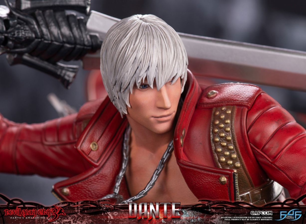 Devil May Cry 3 - Dante Statue