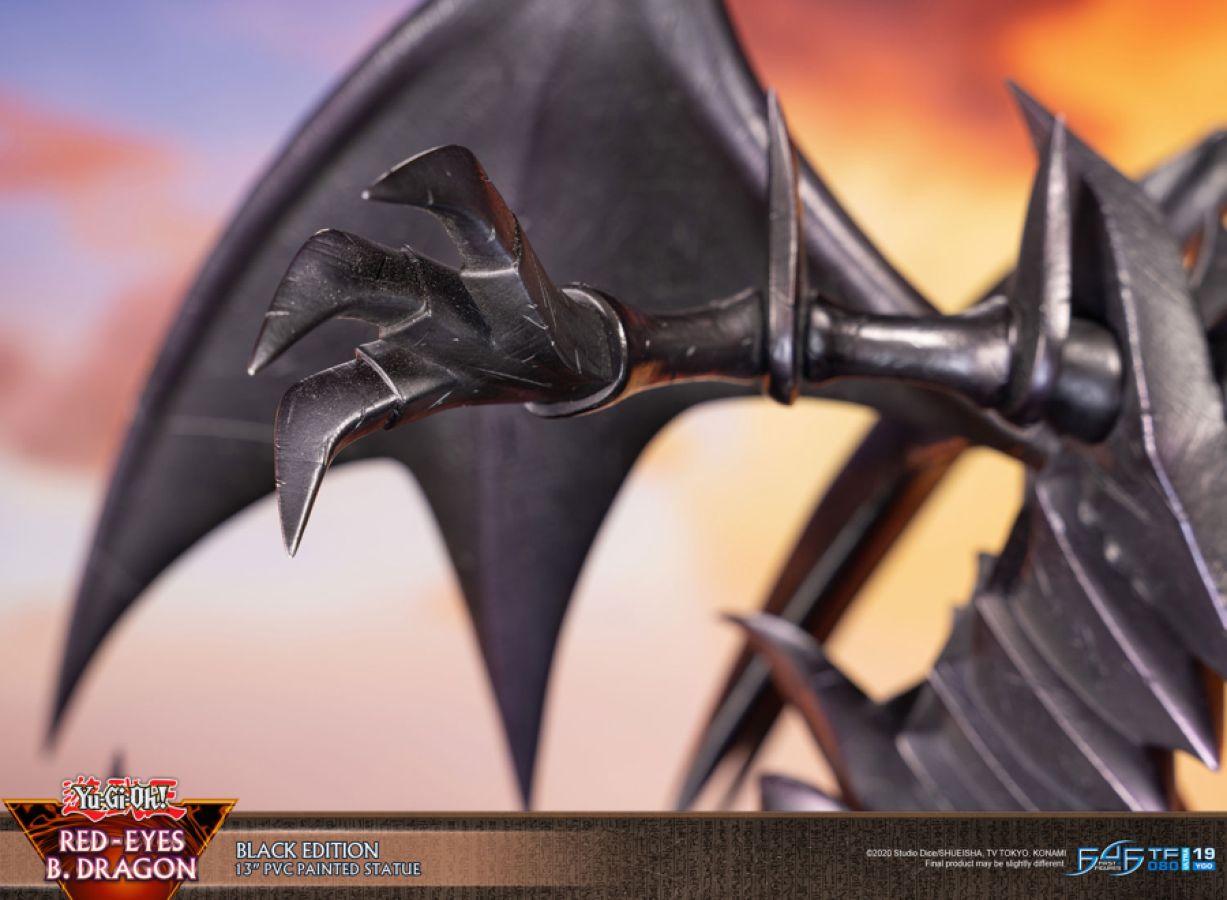 Yu-Gi-Oh! - Red Eyes Black Dragon (Black Edition) PVC Statue