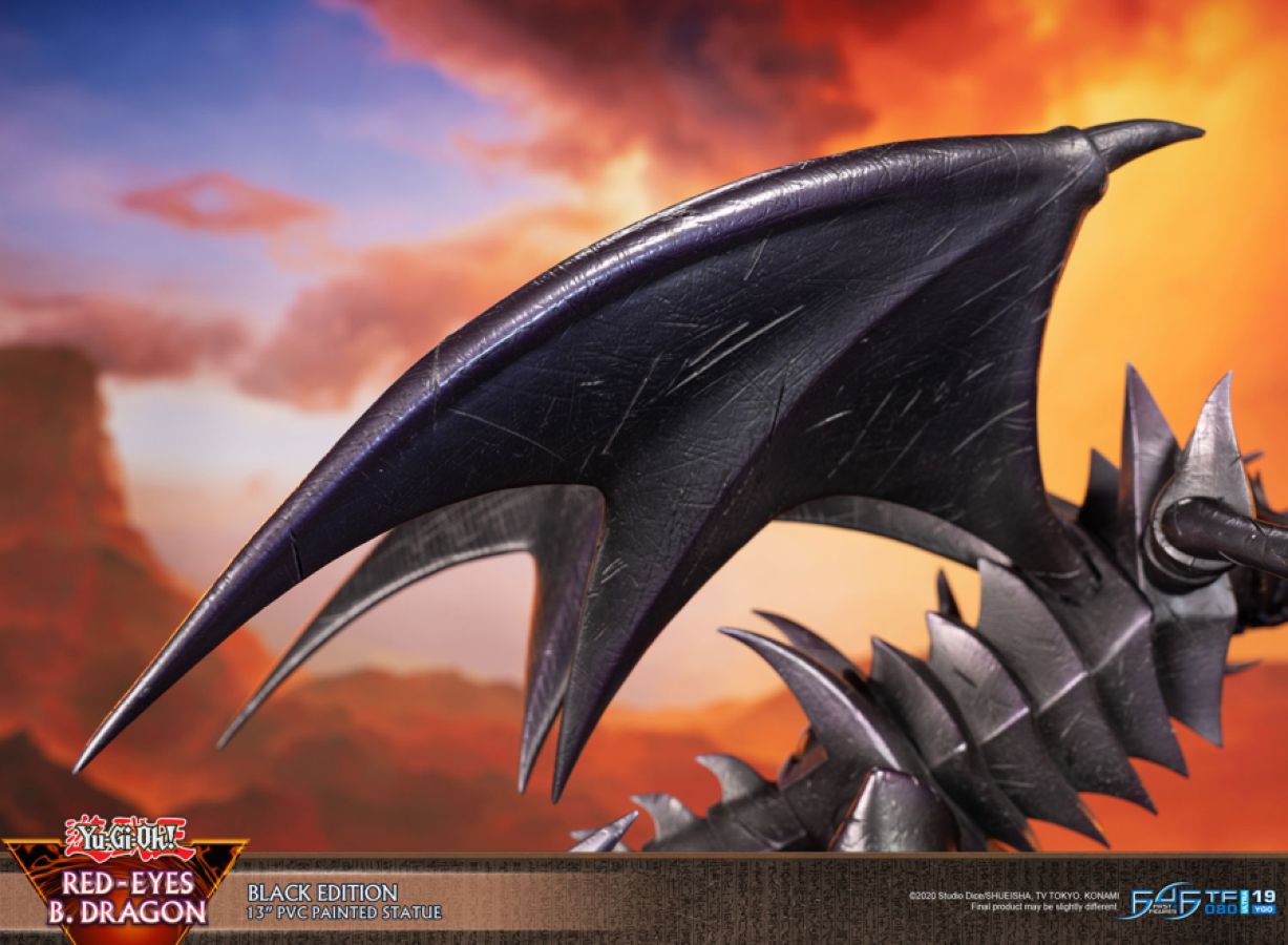 Yu-Gi-Oh! - Red Eyes Black Dragon (Black Edition) PVC Statue