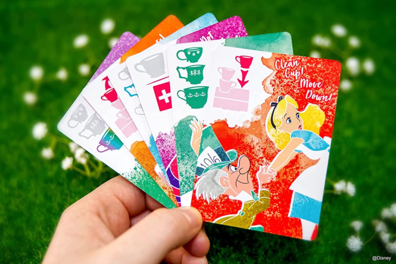 Alice in Wonderland - Mad Tea Party Game