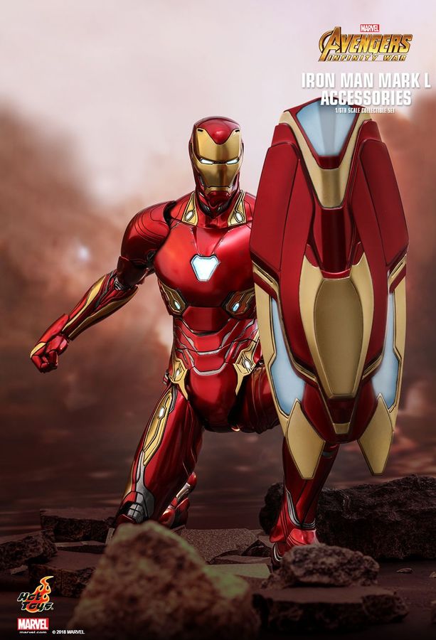 Avengers 3: Infinity War - Iron Man Mark L Accessories