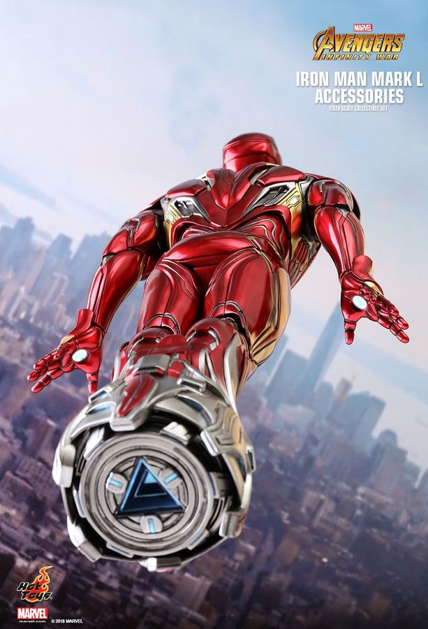 Avengers 3: Infinity War - Iron Man Mark L Accessories