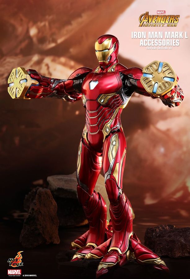Avengers 3: Infinity War - Iron Man Mark L Accessories