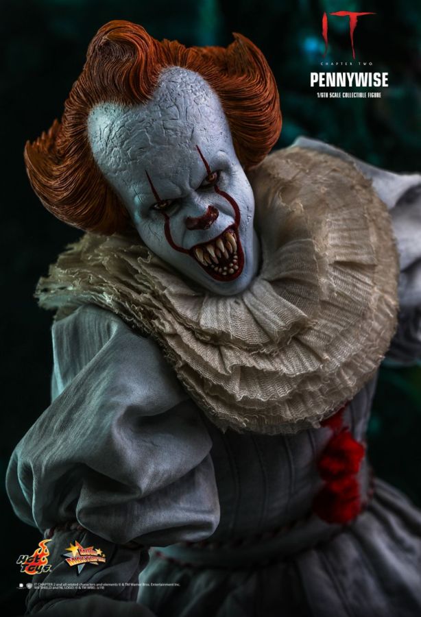 It: Chapter 2 - Pennywise with Balloon 1:6 Scale 12" Action Figure - Ozzie Collectables