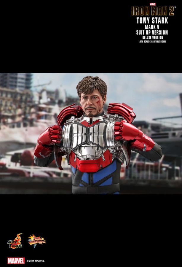 Iron Man 2 - Tony Stark Mark V Suit Up Deluxe 1:6 Scale 12" Action Figure
