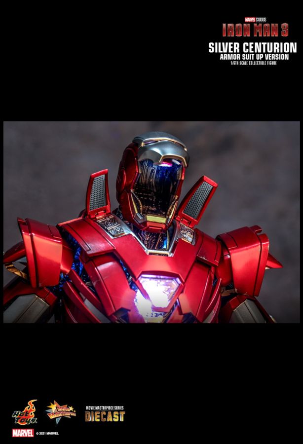 Iron Man 3 - Silver Centurion Armor Suit-Up 1:6 Scale 12" Diecast Action Figure