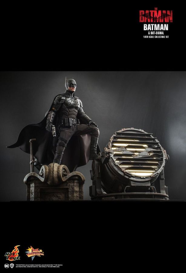 The Batman - Batman and Bat-Signal 1:6 Scale Action Figure Set