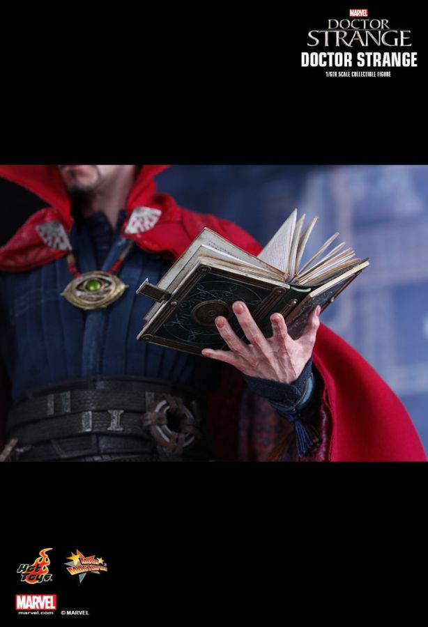 Doctor Strange 2: Multiverse of Madness - Doctor Strange 1:6 Scale 12" Action Figure