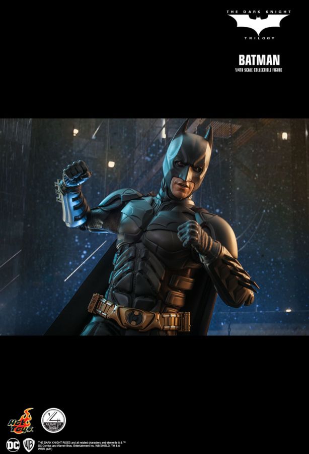 Batman: The Dark Knight - Batman 1:4 Scale Action Figure