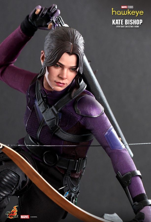 Hawkeye (TV) - Kate Bishop 1:6 Scale Action Figure
