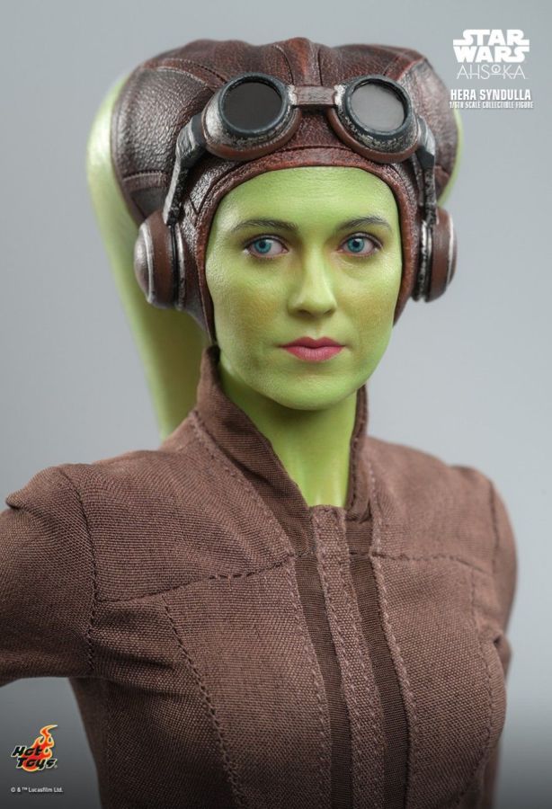 Star Wars: Ahsoka - Hera Syndulla 1:6 Scale Collectable Figure
