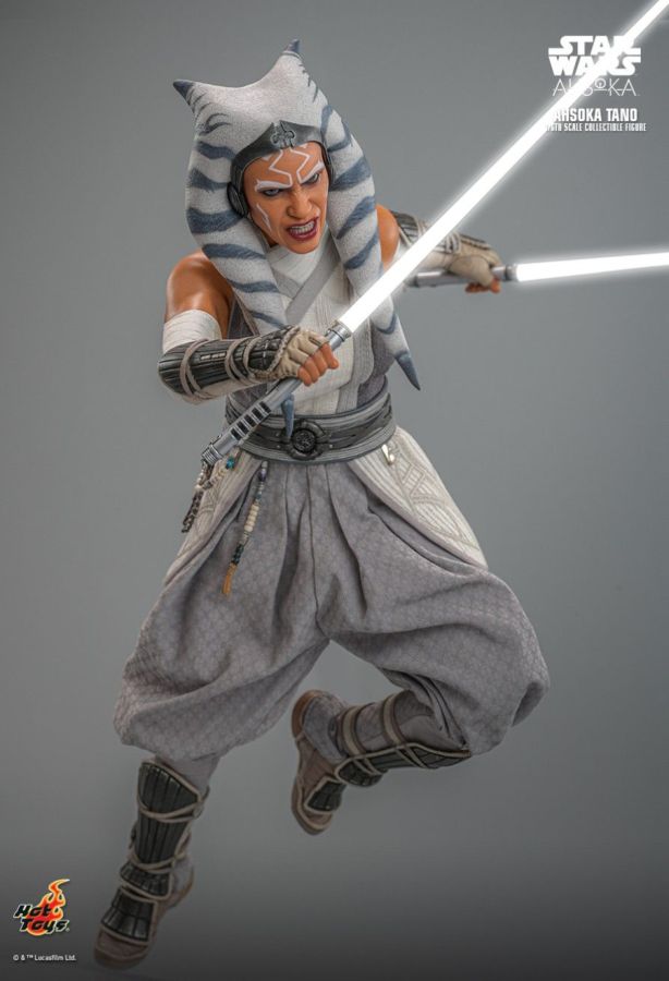Star Wars: Ahsoka (TV) - Ahsoka Tano 1:6 Scale Collectable Figure