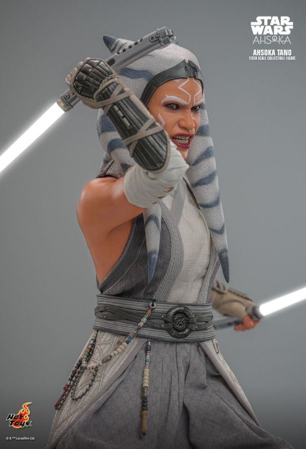 Star Wars: Ahsoka (TV) - Ahsoka Tano 1:6 Scale Collectable Figure