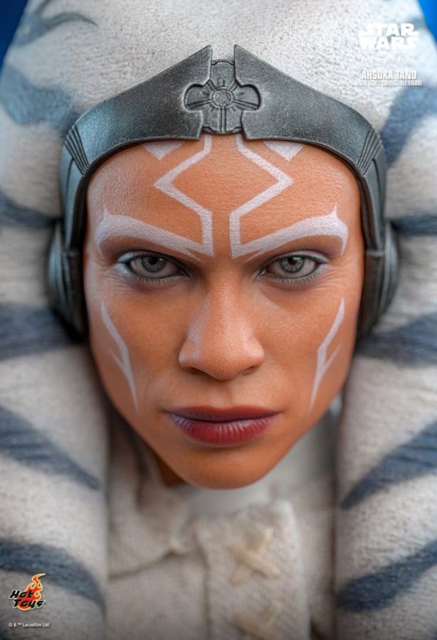 Star Wars: Ahsoka (TV) - Ahsoka Tano 1:6 Scale Collectable Figure