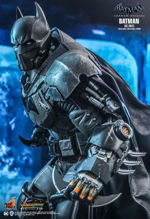 Batman: Arkham Origins - Batman (XE Suit) 1:6 Scale 12" Action Figure