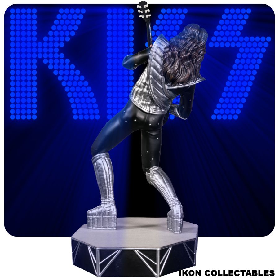 KISS - Spaceman Ace Frehely 1:6 Scale Statue - Ozzie Collectables