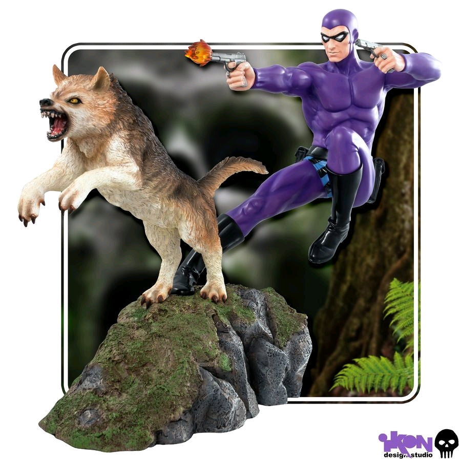 The Phantom - Phantom and Devil Purple Suit Statue - Ozzie Collectables