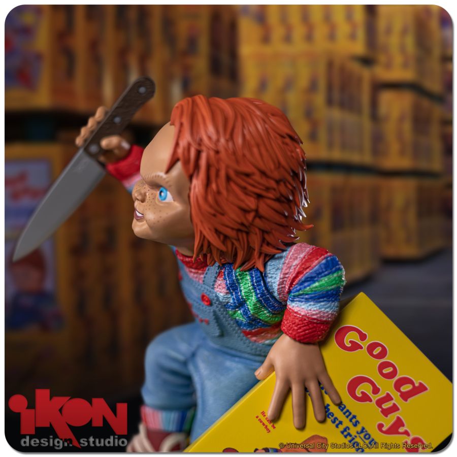 Child's Play - Chucky Breaking Free From Box PVC Statue