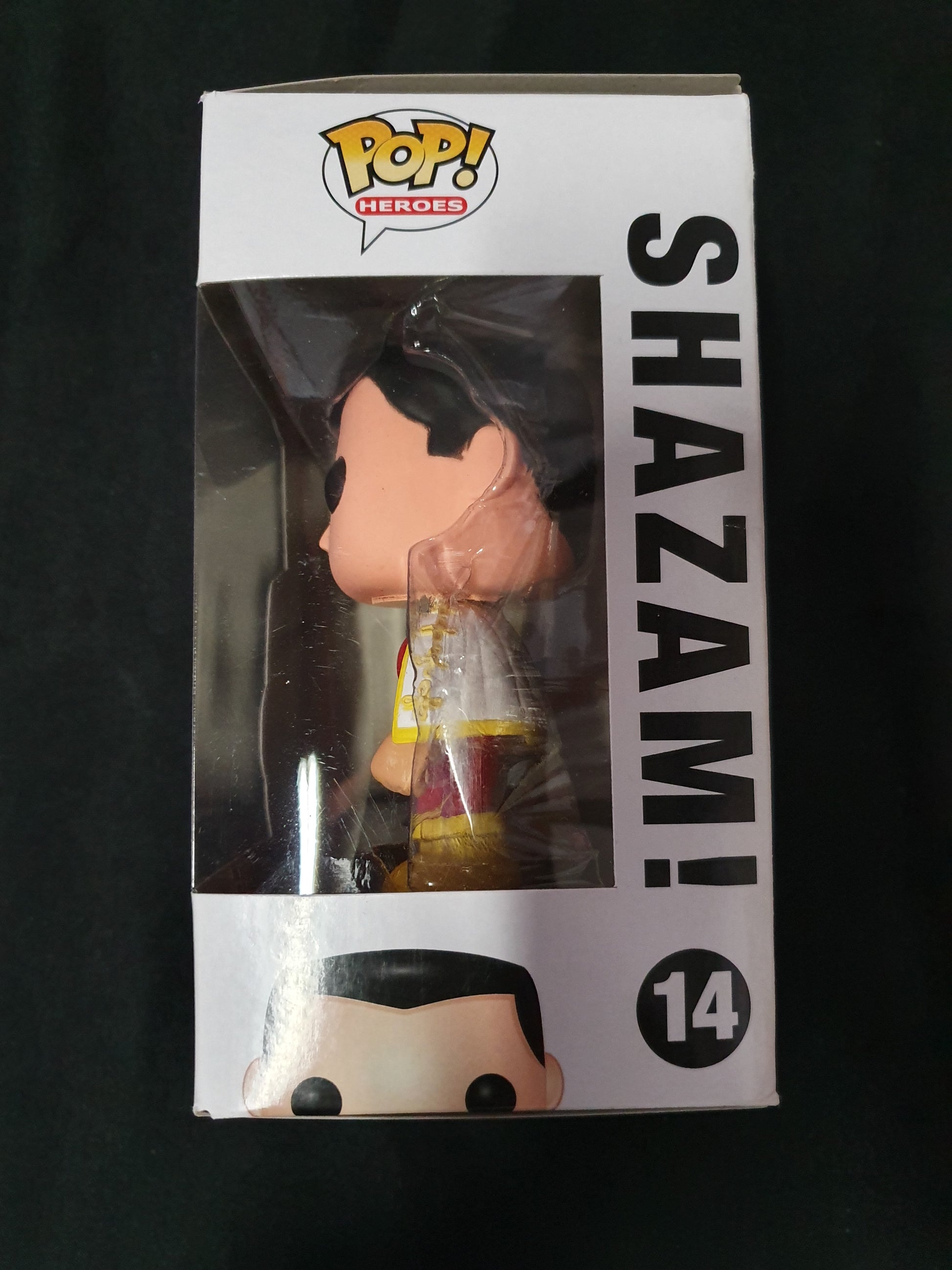 Shazam! - DC Universe Heroes POP! Vinyl #14 - Ozzie Collectables