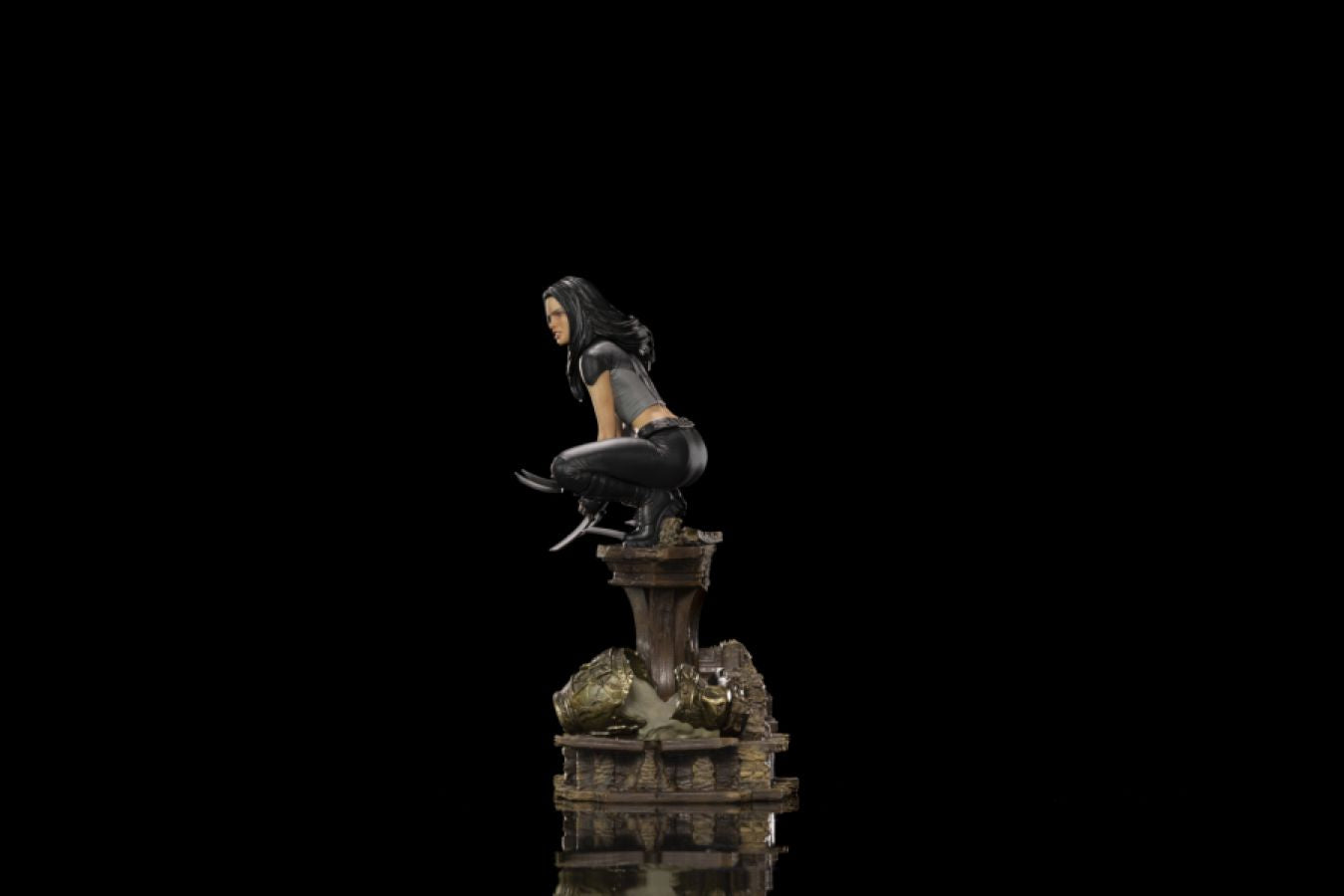 X-Men - X-23 1:10 Scale Statue