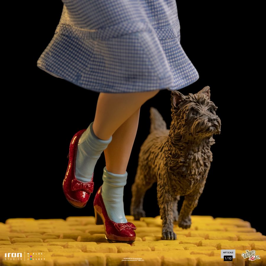 Wizard of Oz - Dorothy 1:10 Scale Statue