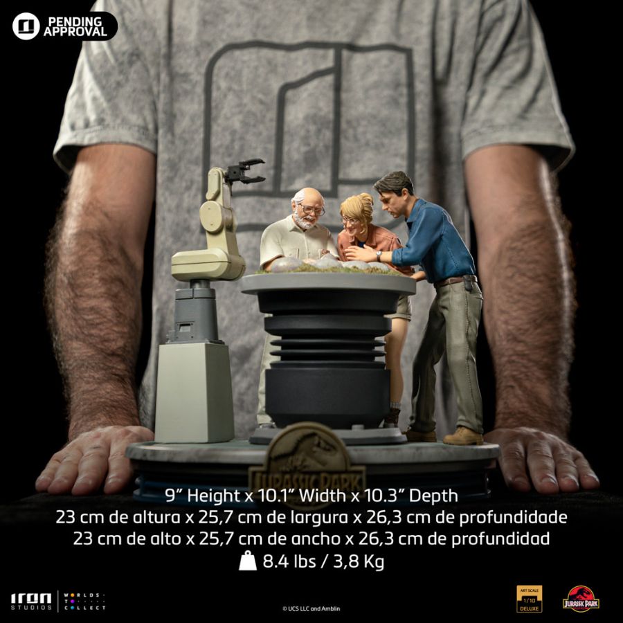 Jurassic Park - Dino Hatchling Deluxe 1:10 Statue