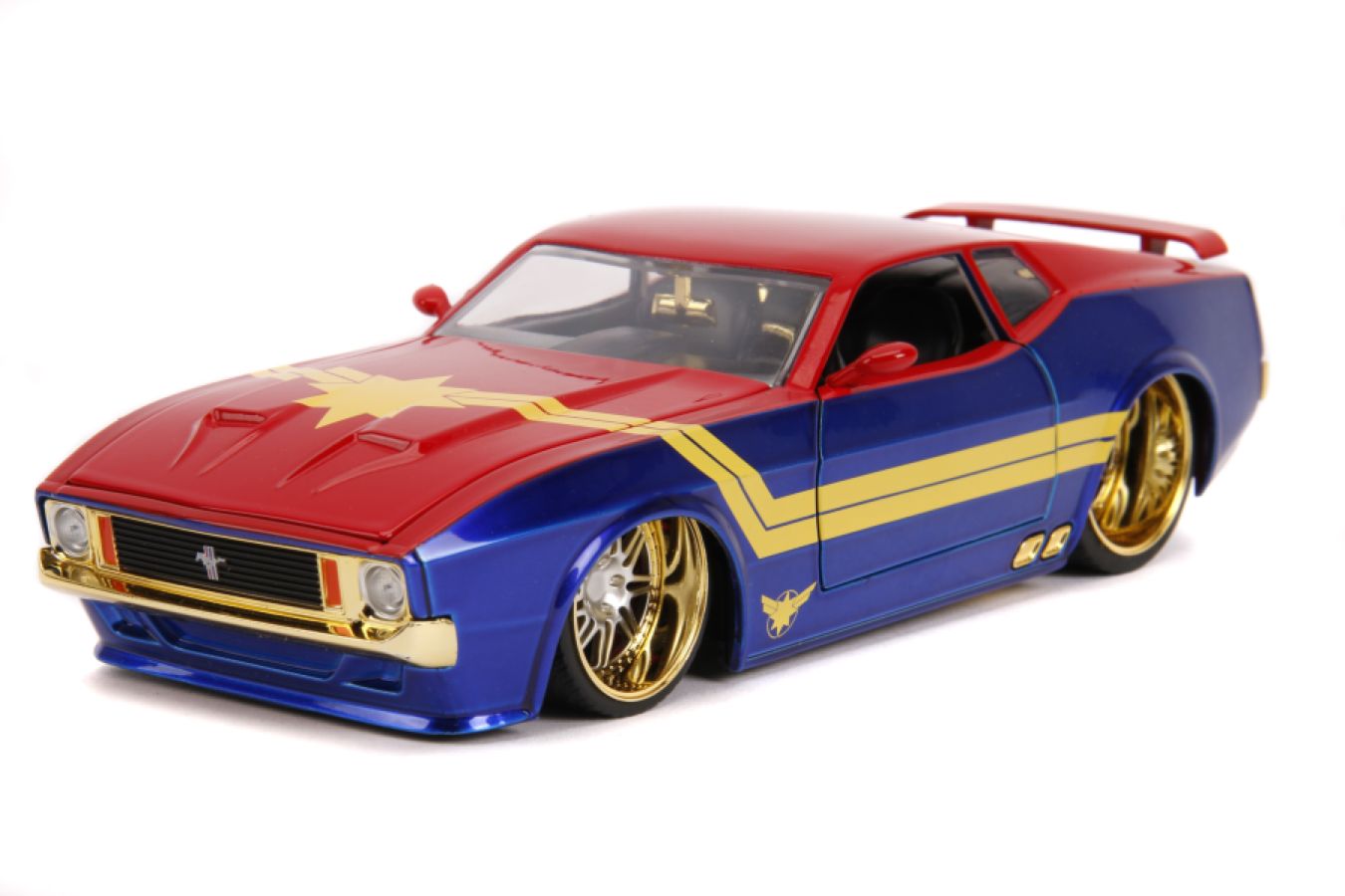 Captain Marvel - 1973 Ford Mustang Mach 1 1:24 Scale Hollywood Ride - Ozzie Collectables