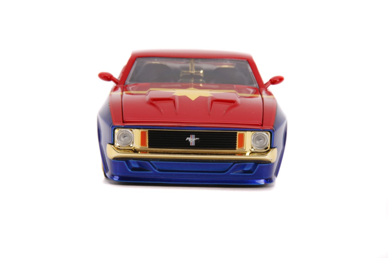 Captain Marvel - 1973 Ford Mustang Mach 1 1:24 Scale Hollywood Ride - Ozzie Collectables