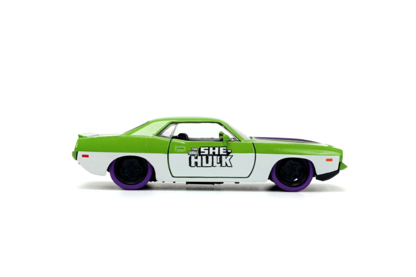 Marvel Comics - 1973 Plymouth Barracuda 1:32 Scale Vehicle with She-Hulk Figure