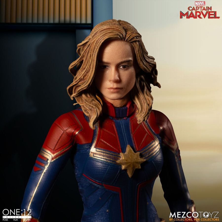Captain Marvel - Captain Marvel One:12 Collective Action Figure - Ozzie Collectables