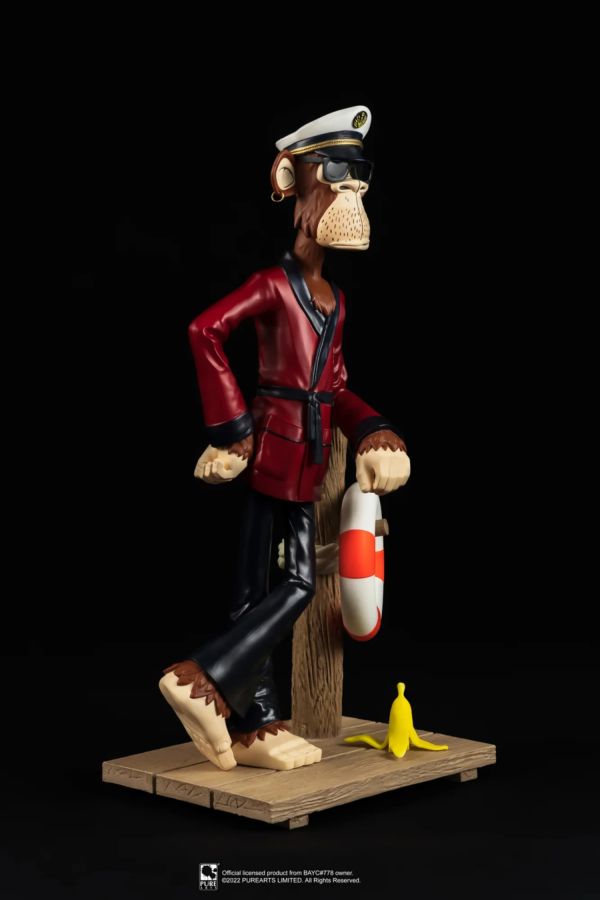 Bored Ape Yacht Club - Bored Captain Ape 1:8 Scale Statue