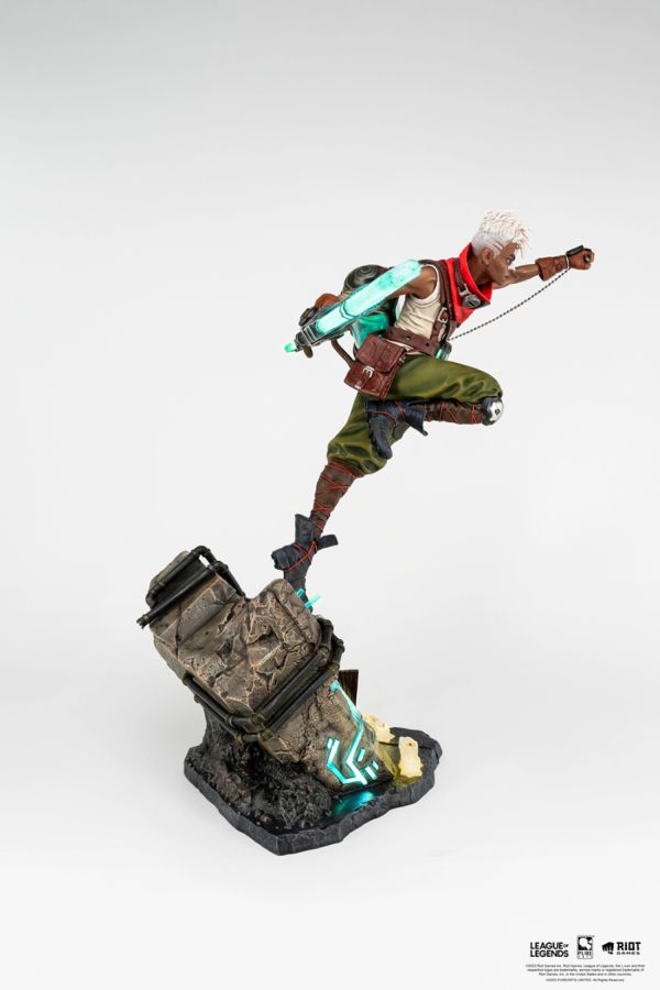 League of Legends - Ekko 1:4 Scale Statue