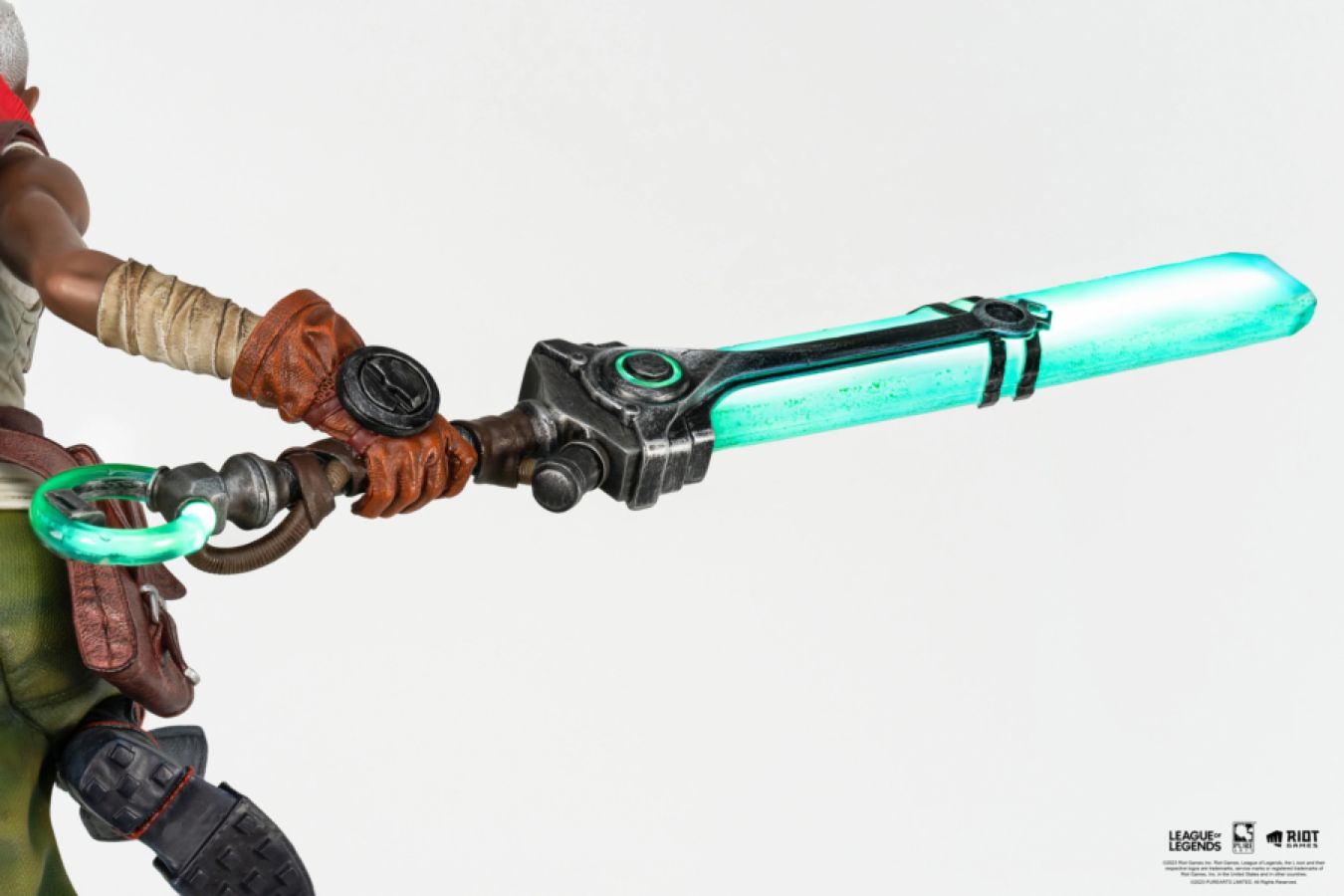 League of Legends - Ekko 1:4 Scale Statue