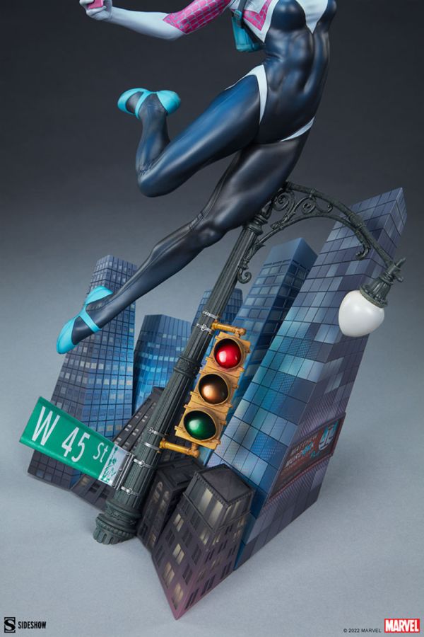 Marvel Comics - Spider-Gwen Premium Format Statue