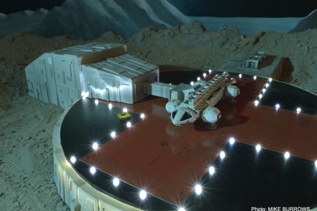 Space 1999 - Electronic Alpha Launch Pad with Eagle One