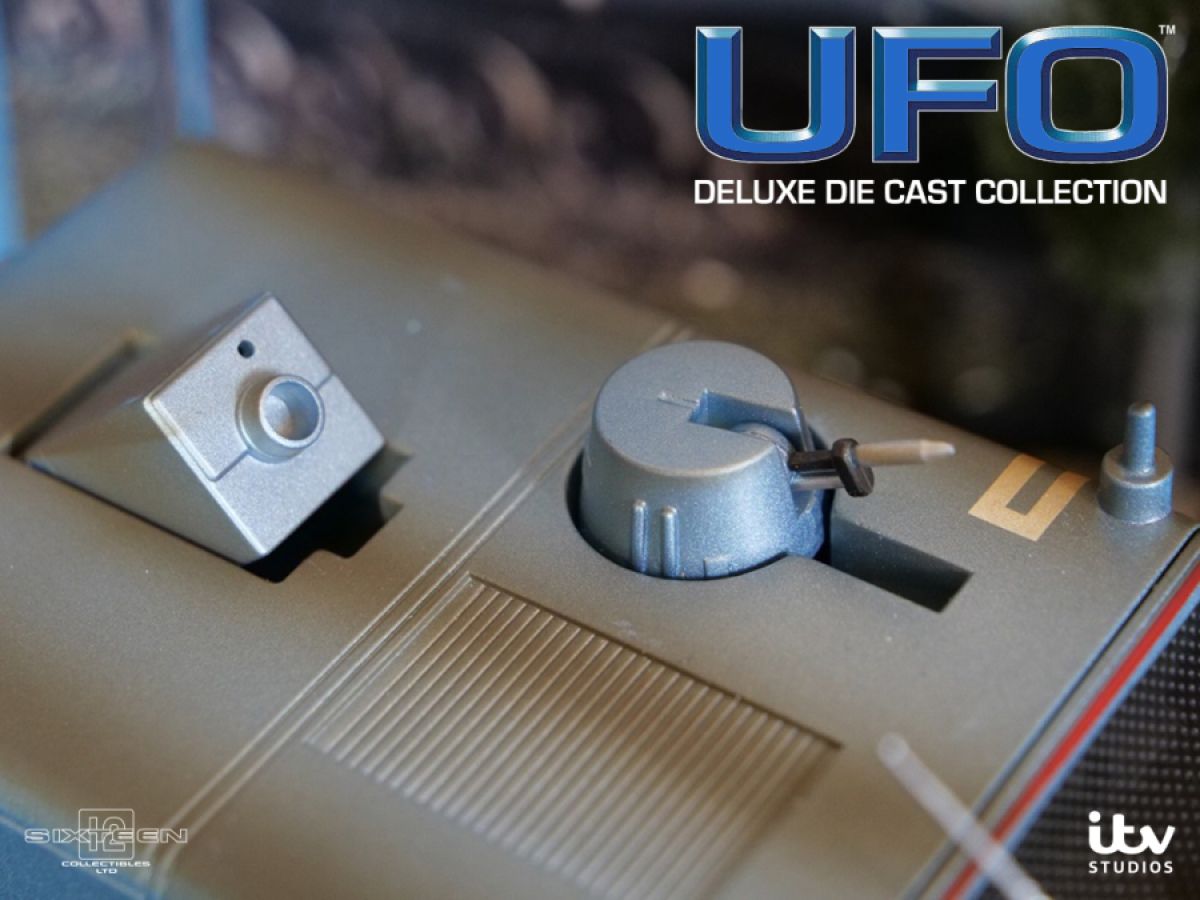 UFO (TV) - SHADO 2 Mobile w/UFO Saucer Diecast