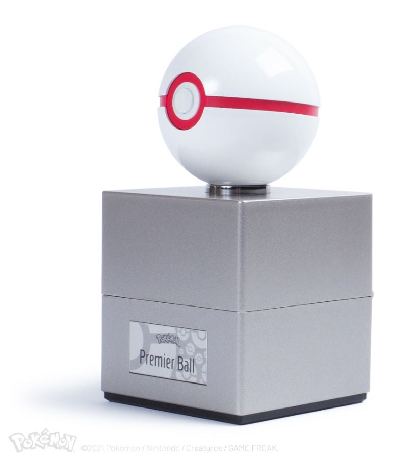 Pokemon - Premier Ball Prop Replica