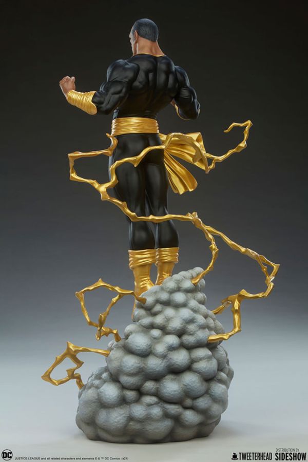 DC Comics - Black Adam Maquette