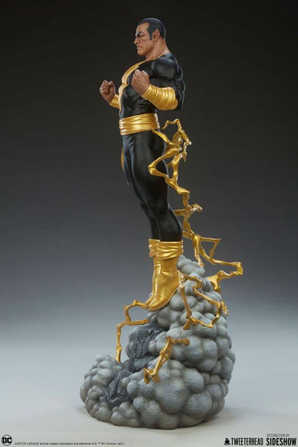 DC Comics - Black Adam Maquette