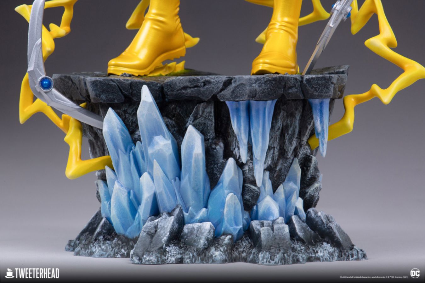 DC Comics - Flash 1:6 Scale Maquette