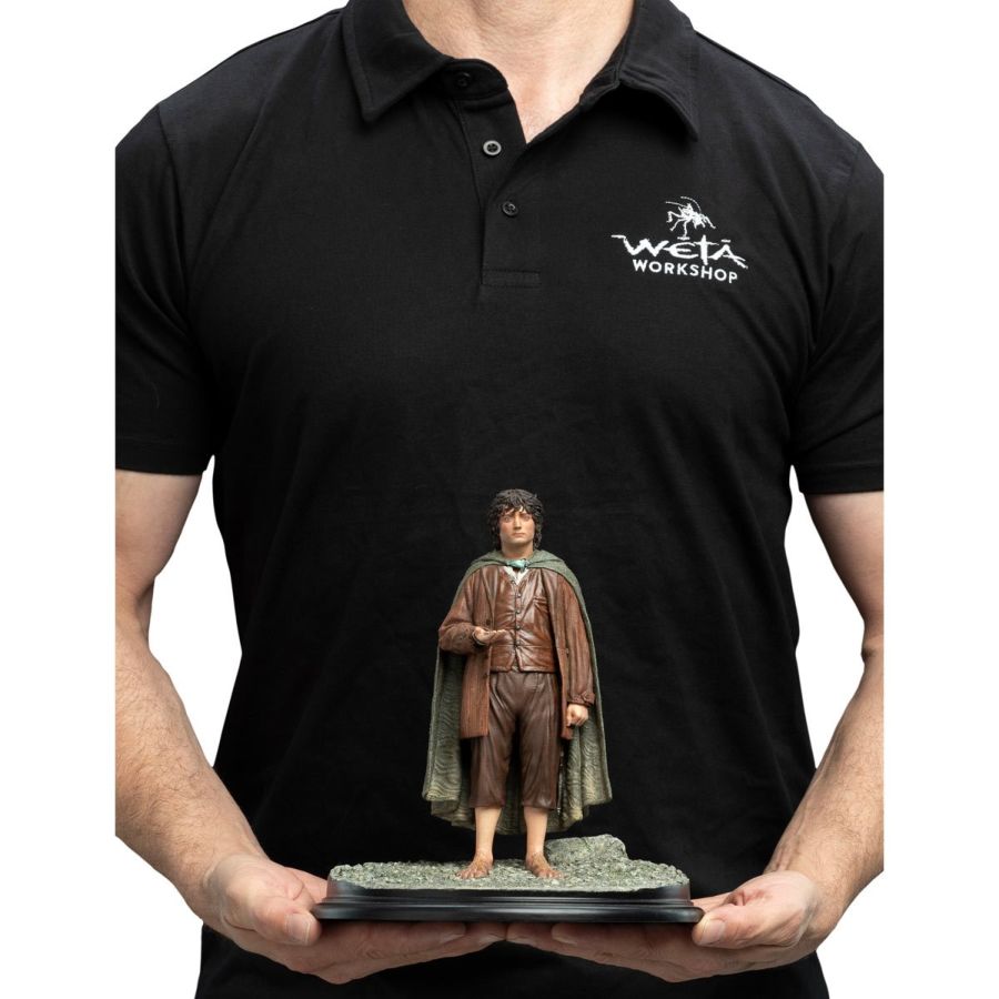 The Lord of the Rings - Frodo Baggins, Ringbeaer Classic Series 1:6 Scale Statue