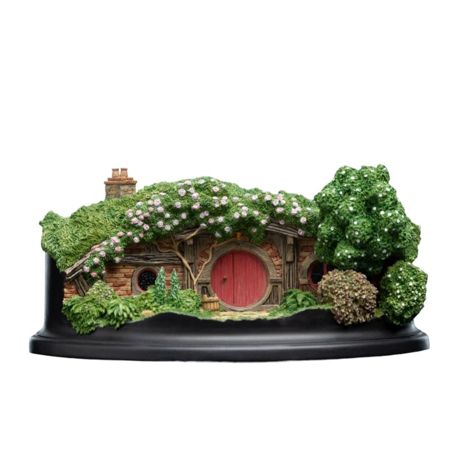 The Hobbit - #22 Pine Grove Hobbit Hole Diorama