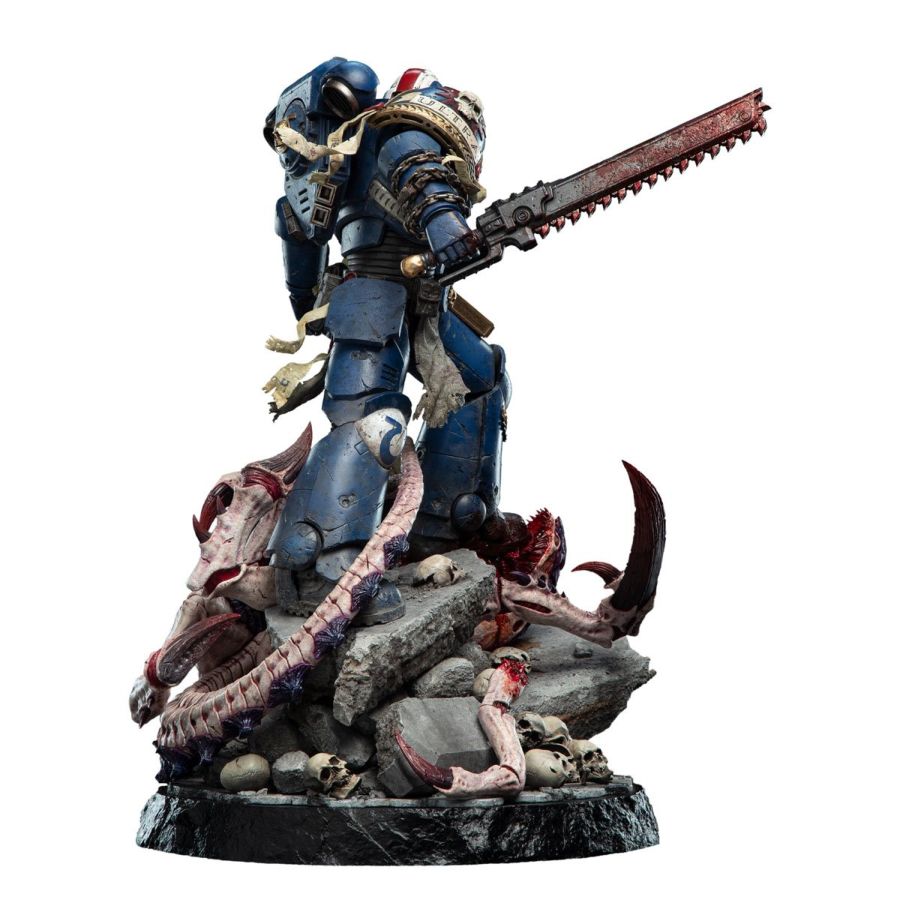 Warhammer 40,000 - Lieutenant Titus Battleline Edition 1:6 Statue