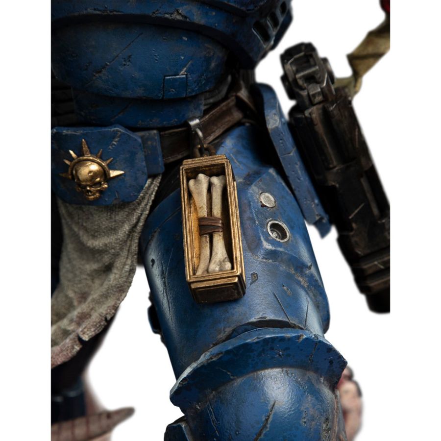 Warhammer 40,000 - Lieutenant Titus Battleline Edition 1:6 Statue