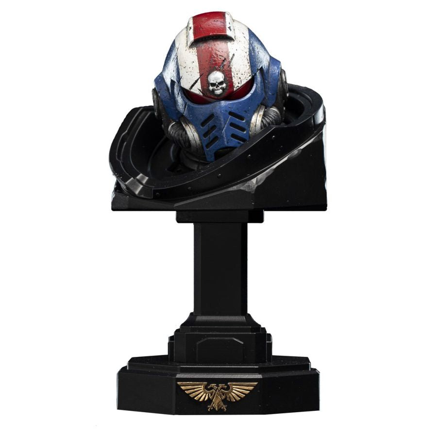 Warhammer 40,000 - Lieutenant Titus Battleline Edition 1:6 Statue