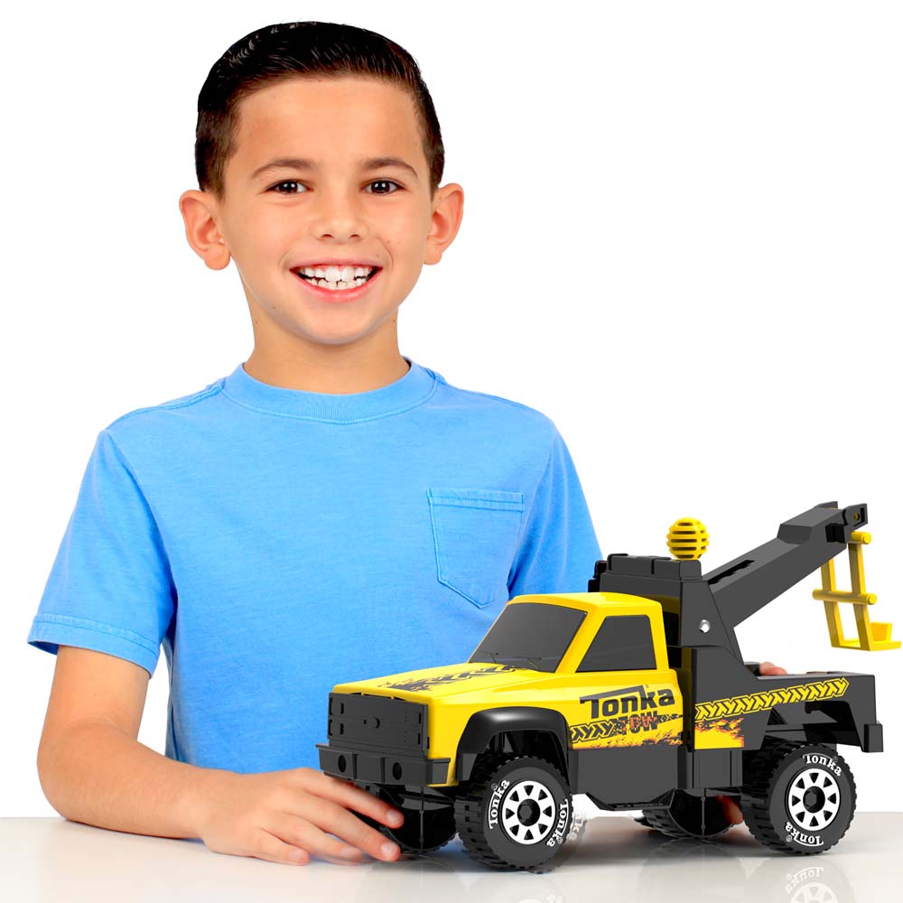 Tonka Steel Classics Tow Truck