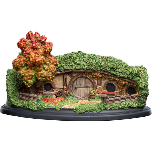 WETA - The Hobbit Trilogy - Hobbit Hole - 18 Gardens Smial