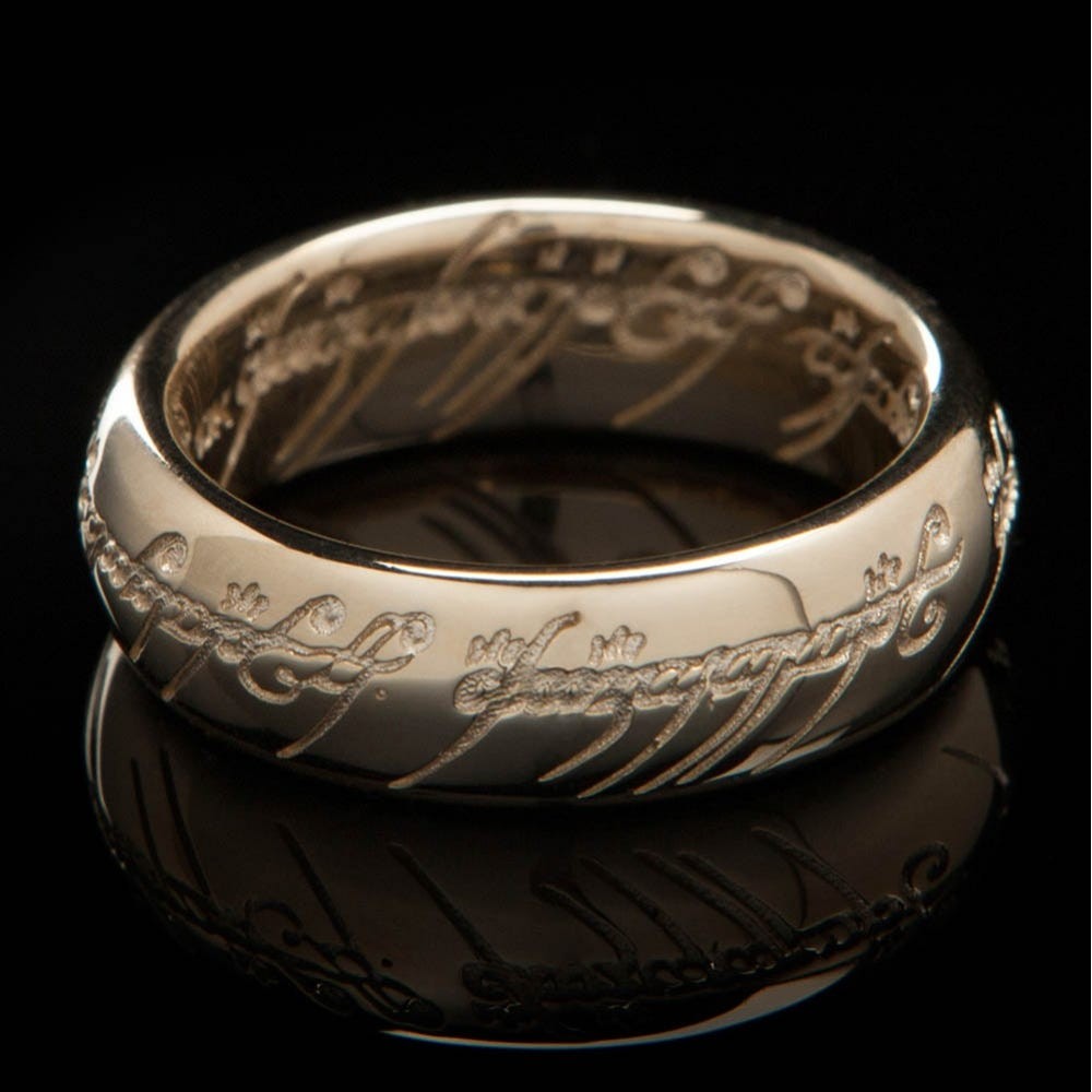 WETA - The Lord of the Rings Trilogy - The One Ring (with runes) - 10K Solid Gold Size 10